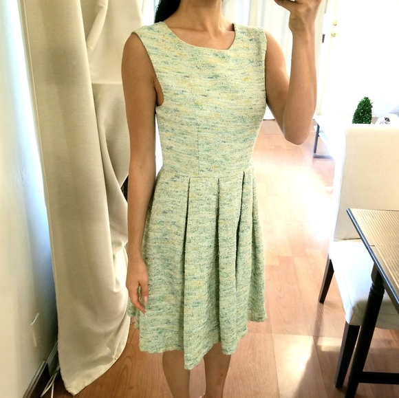 Anthropologie Dresses & Skirts - Anthropologie Spring Shimmer Boucle Pleated Dress